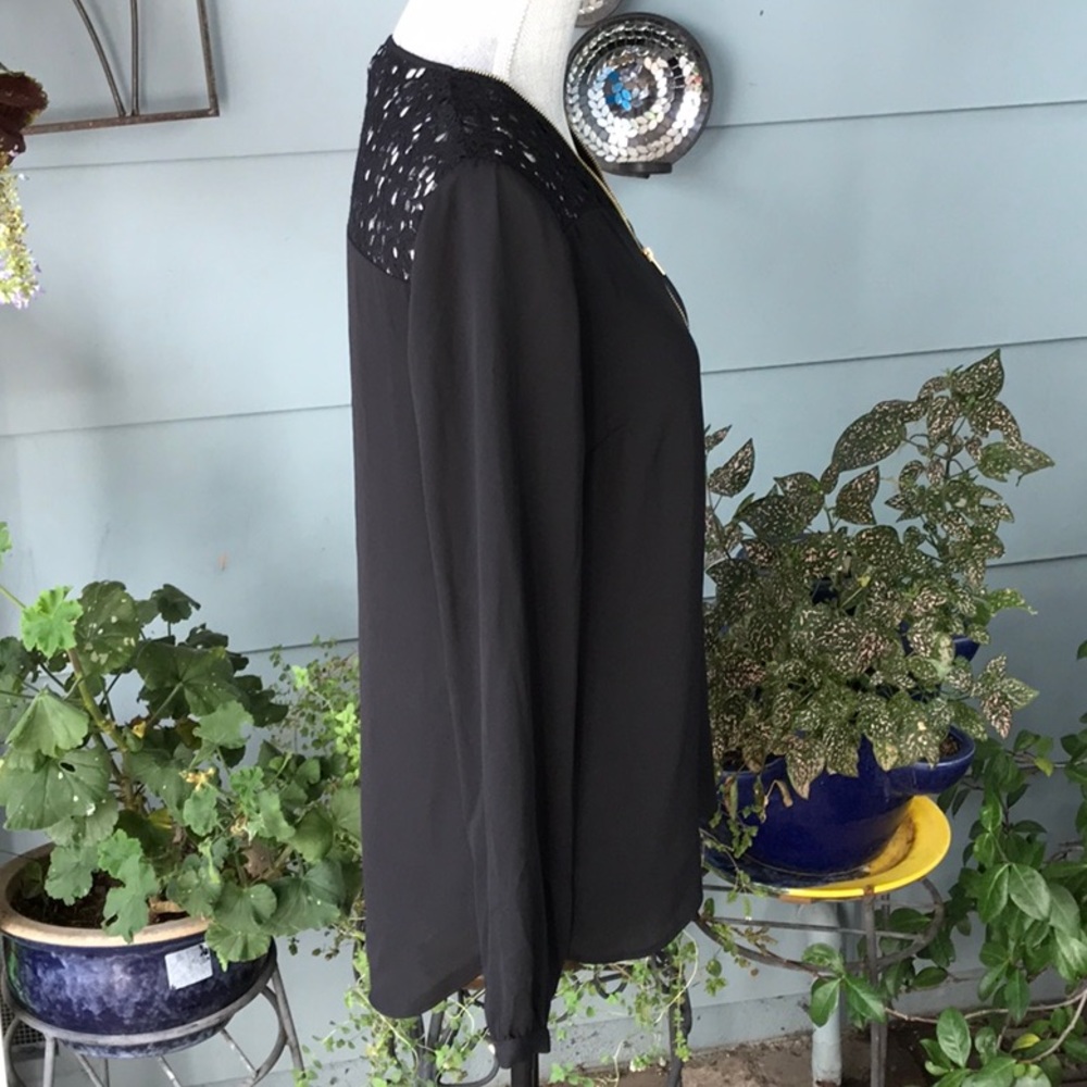Blouse - Picture 4 of 6